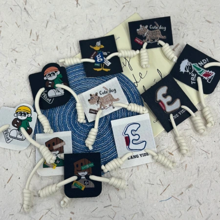 New national trend cartoon pattern woven label embroidery patch rope ins clothing, pants and accessories DIY patch patch creative label New national trend cartoon pattern woven label embroidery patch rope ins clothing, pants and accessories DIY patch patch creative label